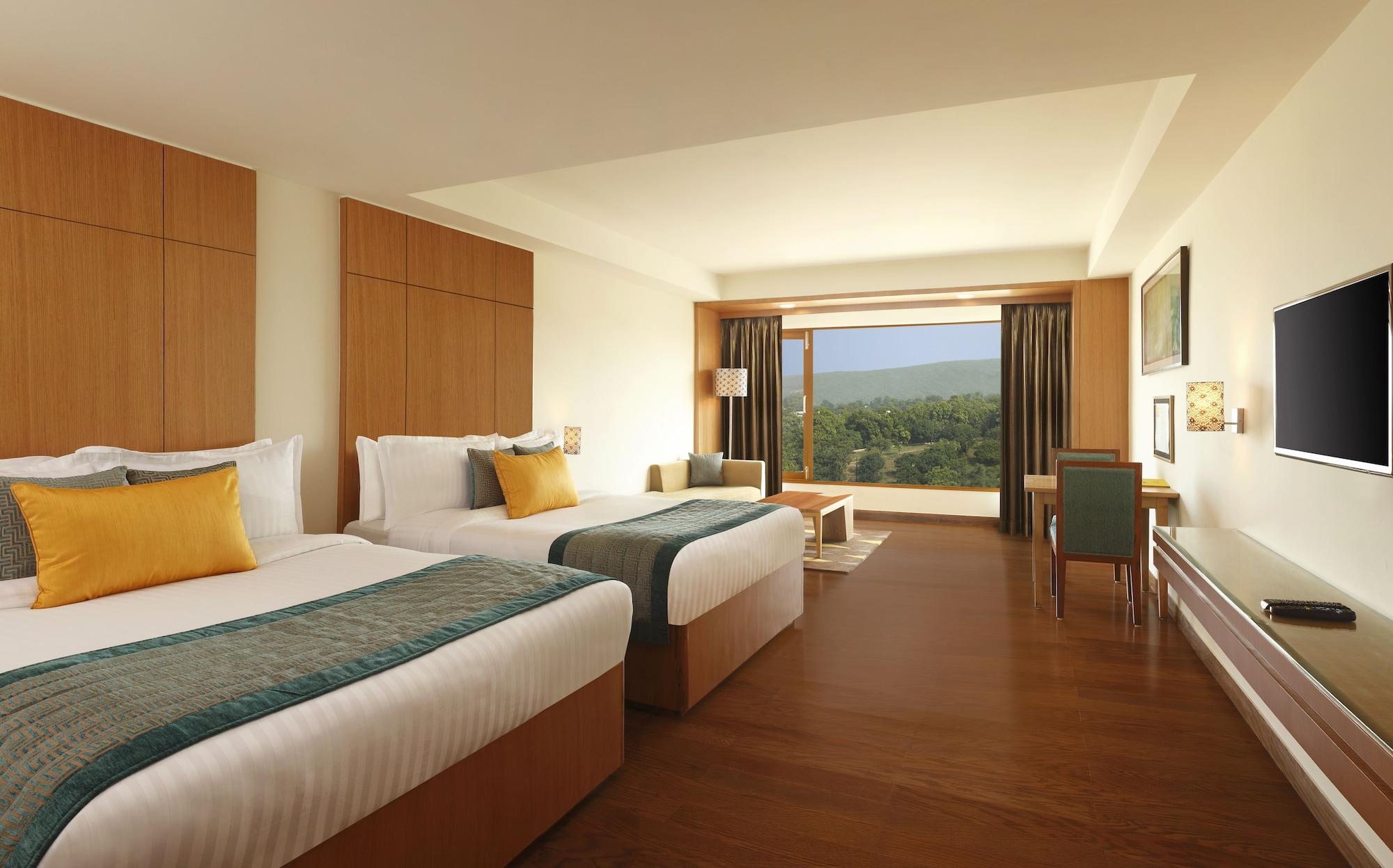 Lemon Tree Hotel, Dehradun Eksteriør billede