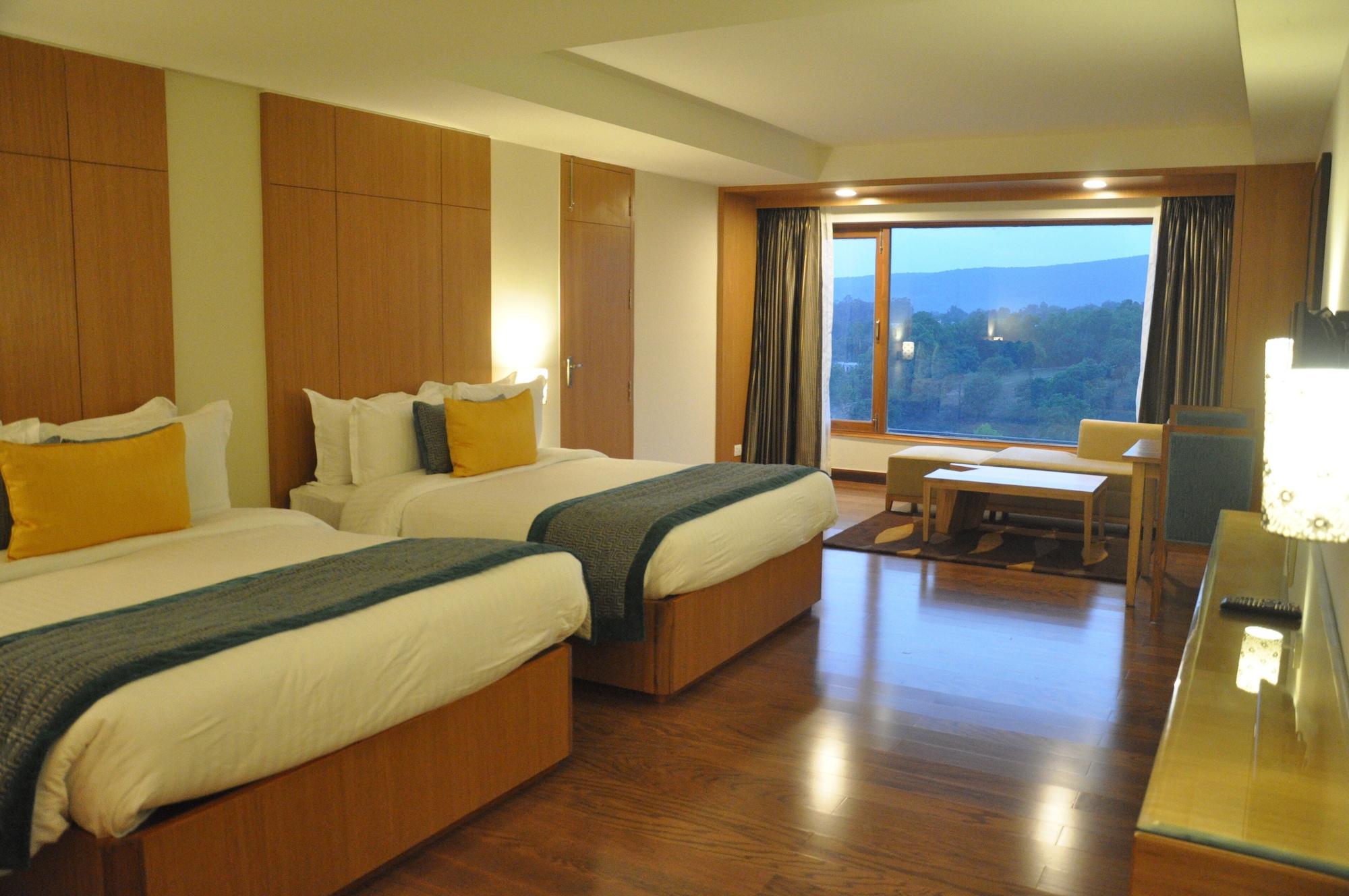 Lemon Tree Hotel, Dehradun Eksteriør billede