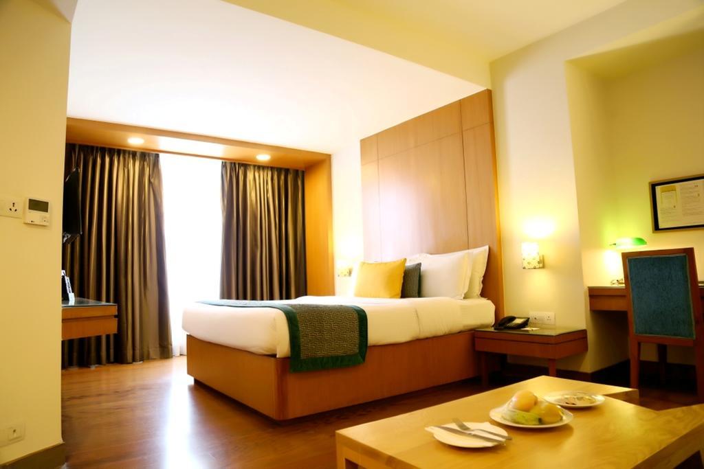 Lemon Tree Hotel, Dehradun Eksteriør billede