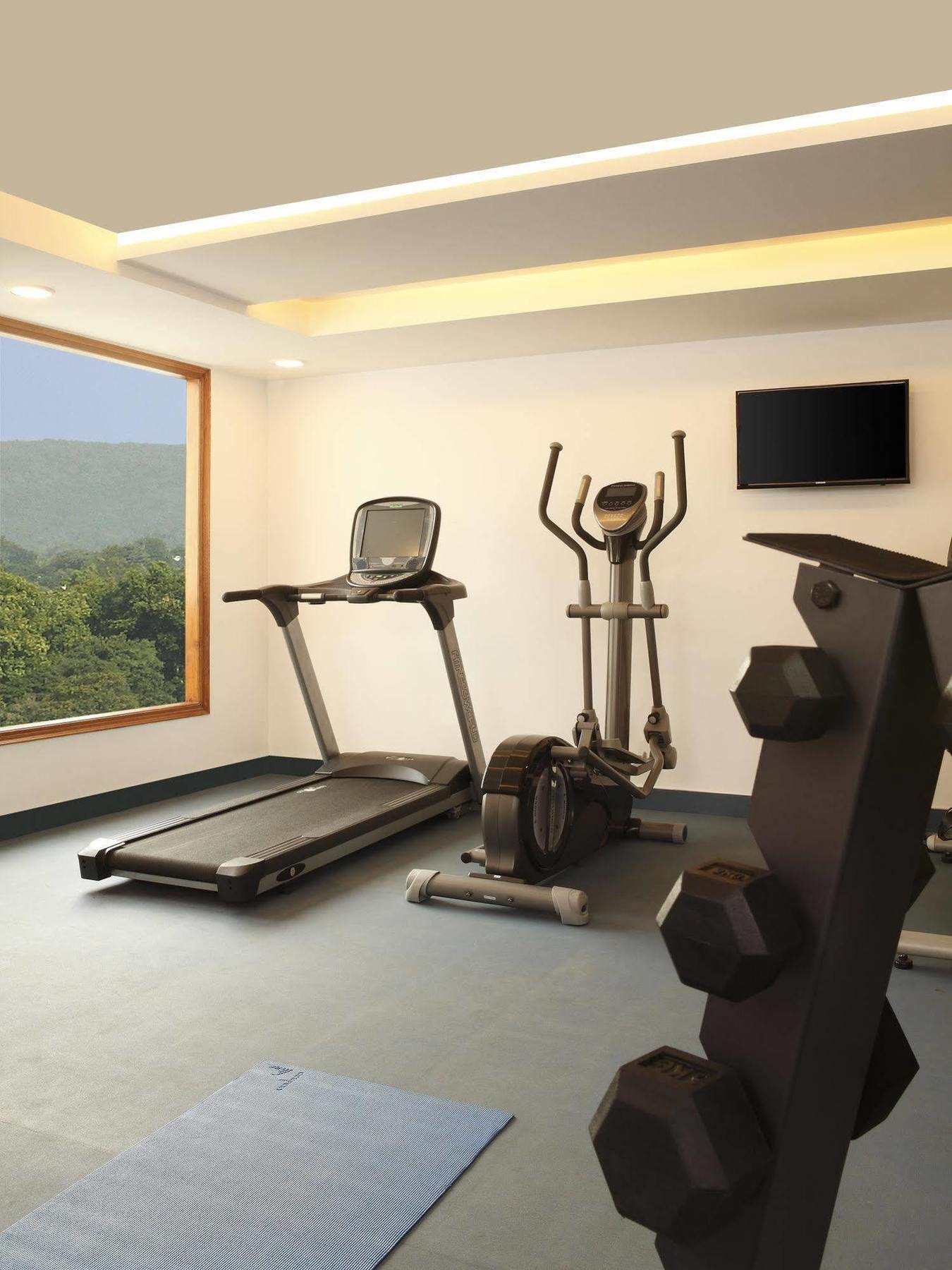 Lemon Tree Hotel, Dehradun Eksteriør billede